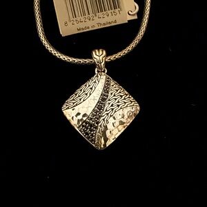 John Hardy Sterling Silver Two-Sided Hammered Pendant Necklace 925 NWT